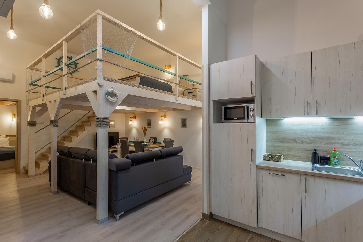 Goldcentral Apartment Danube ブダペスト エクステリア 写真